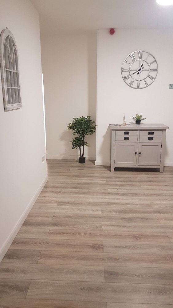 The Broadway Rooms in Leicester, United Kingdom