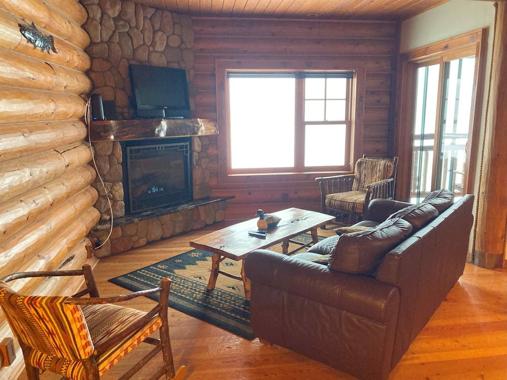 Ampersand Bay Resort - photo 106