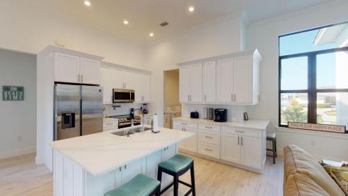 117 South Heathwood Drive - photo 9