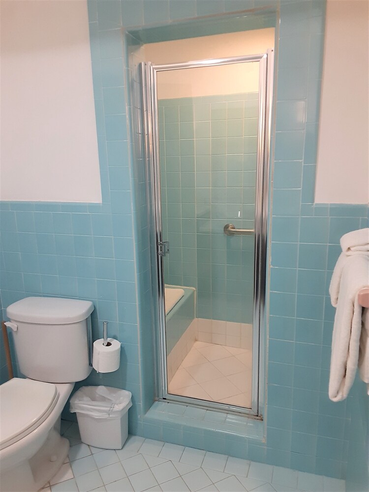 Manhattan Tower Apartment Hotel - photo 142