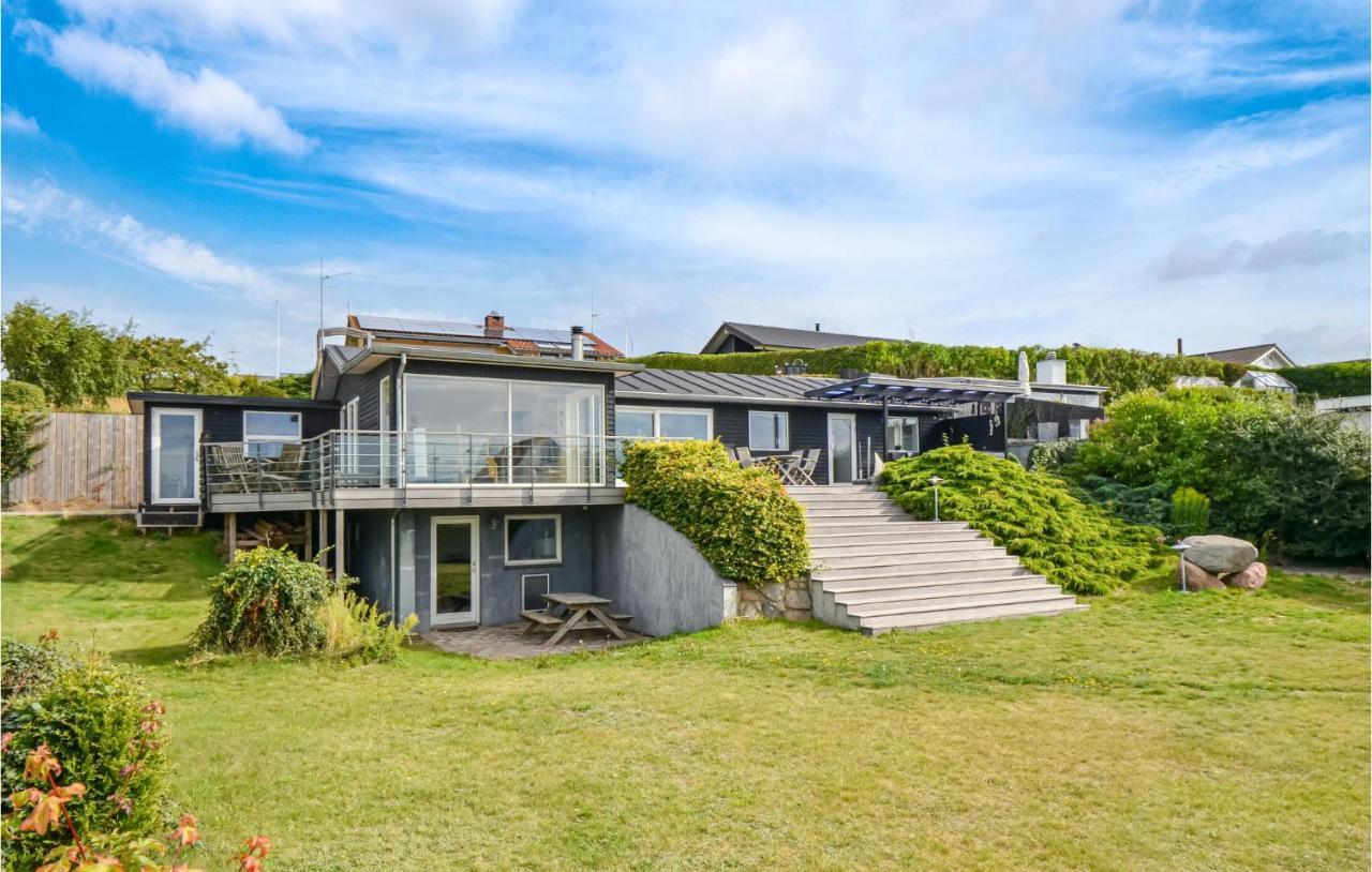 Beautiful Home In Ebeltoft — 4-Star Luxury Hotel in Ebeltoft, Denmark