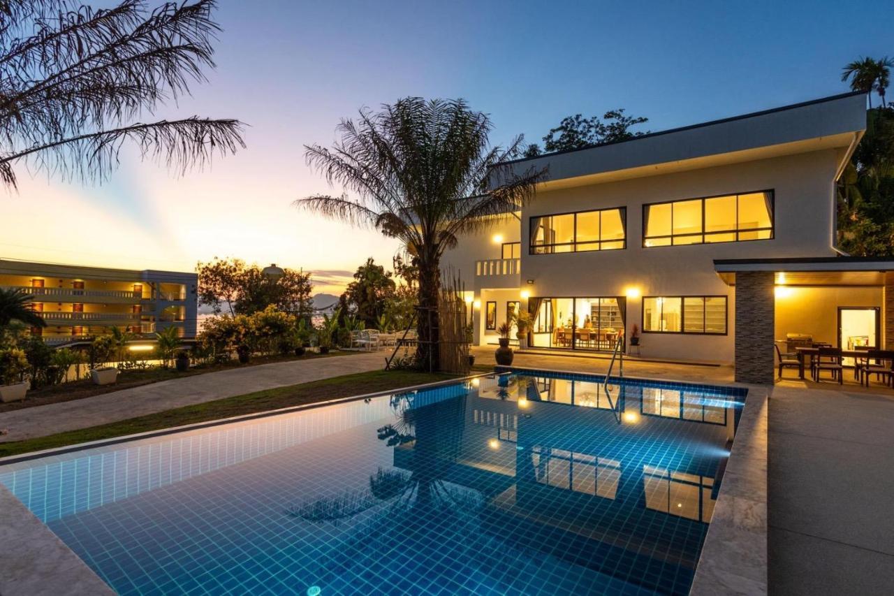Sirinary Villa Phuket — 4-Star Luxury Hotel in Wichit, Thailand