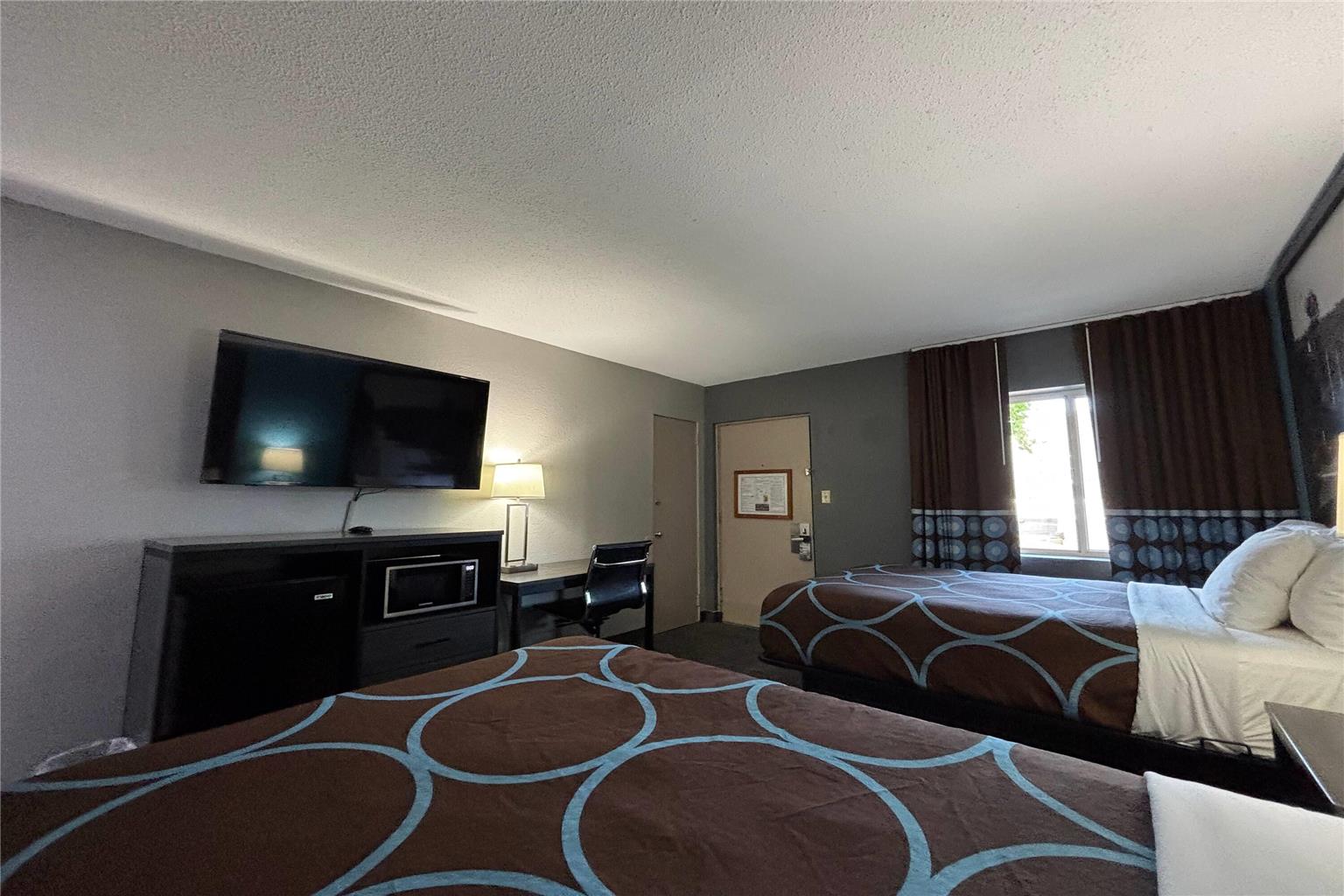 Super 8 by Wyndham Belleville St. Louis Area - photo 6