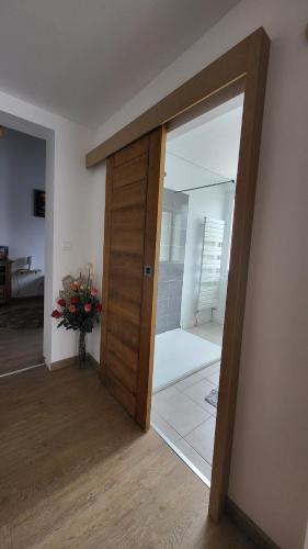 La Vouivre - last minute hotel in Unknown City