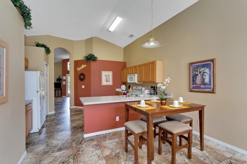 Emerald Island Resort 4 bed 3 Bath With Pool spa - photo 13