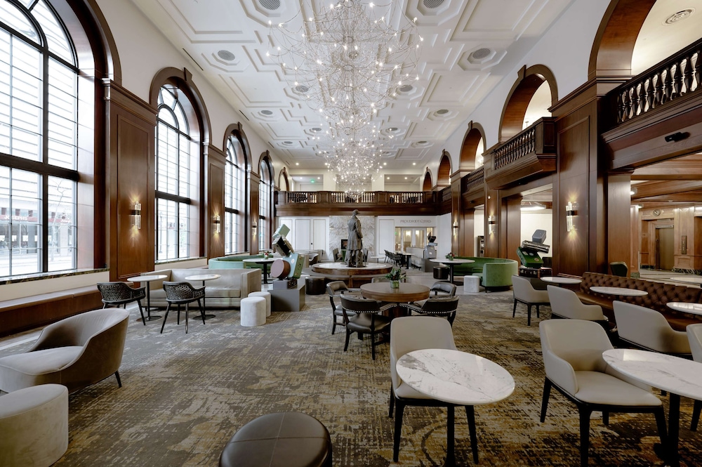 Hotel Fort Des Moines Curio Collection by Hilton - photo 93