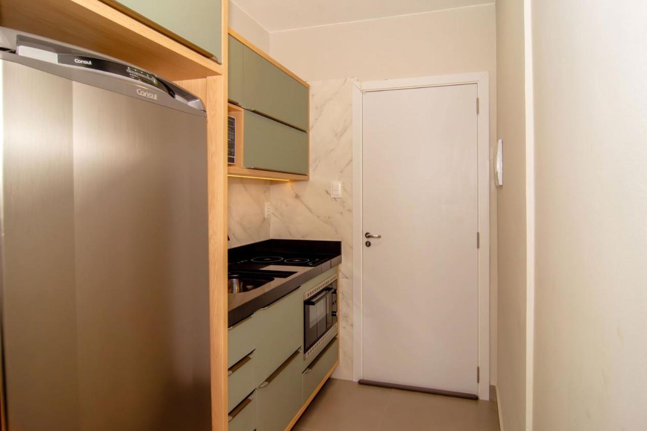 Studio na Av. do Estado a 650m do Mar TR5898