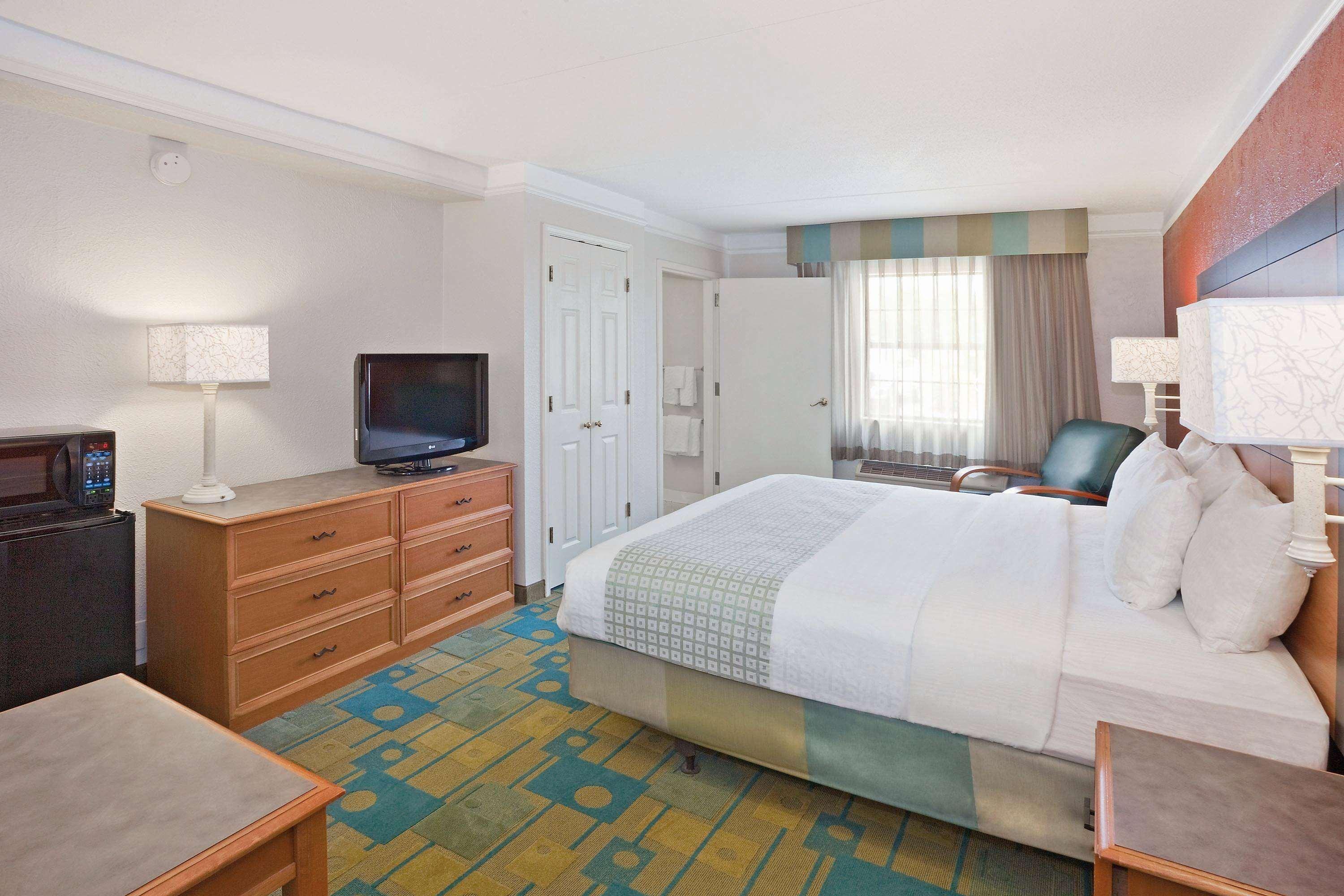 La Quinta Inn Merrillville - photo 20
