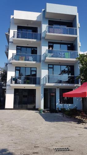 Hotel S 326