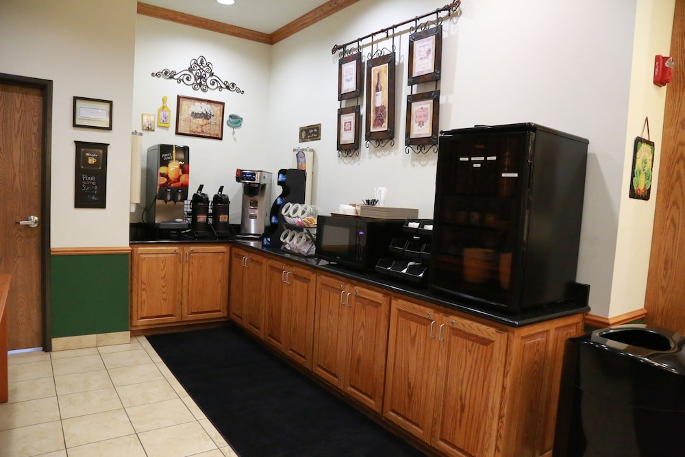 Horizon Inn and Suites - photo 42