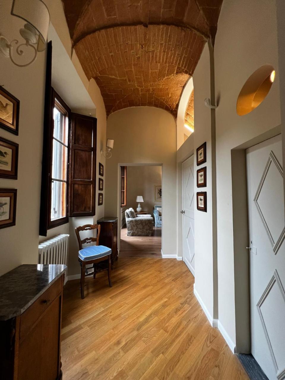 Maestra Exclusive Chianti House Tuscany — 4-Star Luxury Hotel in Poggibonsi, Italy