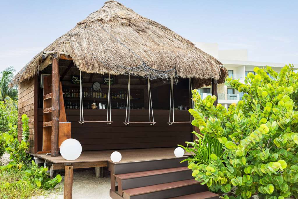 Bar/Lounge