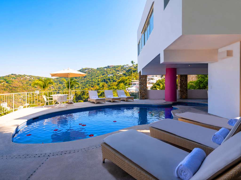 Las Brisas Acapulco Ramona Suite