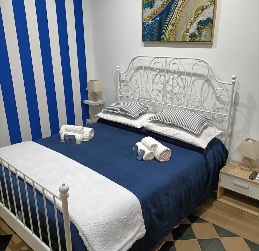 Calamùrn Ortigia — 4-Star Luxury Hotel in Siracusa, Italy