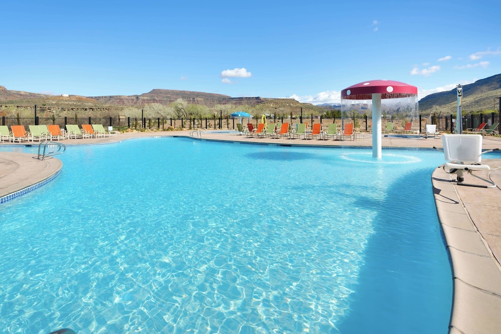 Fairfield Inn & Suites by Marriott Virgin Zion National Park - photo 28