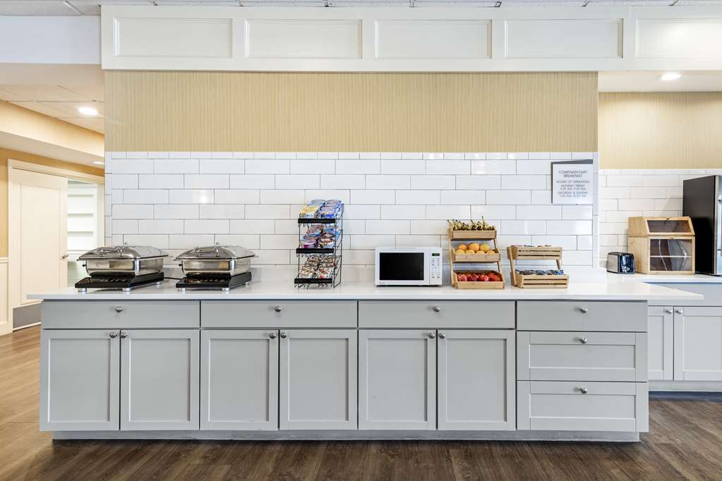Best Western Springfield Hotel - photo 14