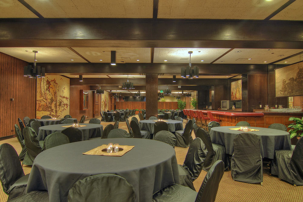 Harrah's Casino Hotel Reno - photo 26