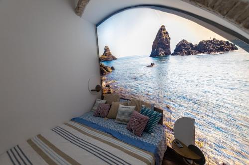 Alba Chiara - carbon neutral hotel in Acitrezza