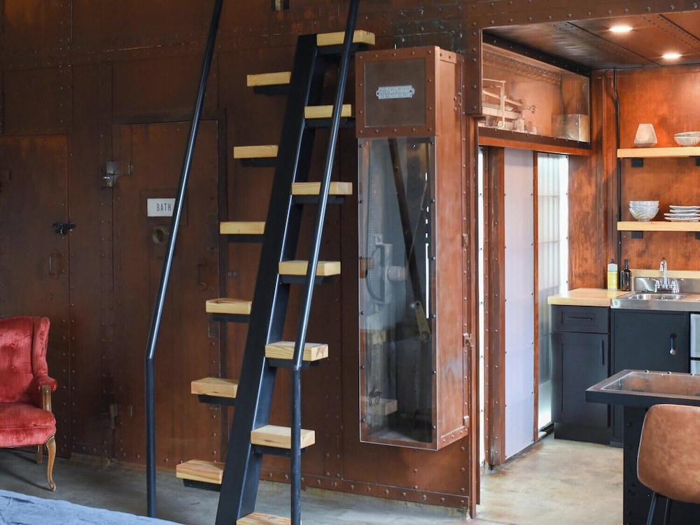 Old Marshall Jail Hotel - photo 2