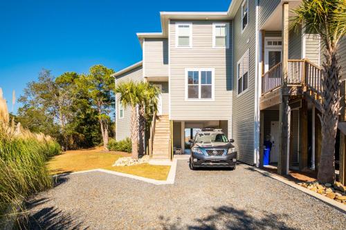 Intracoastal Views by Oak Island Accommodations - photo 12