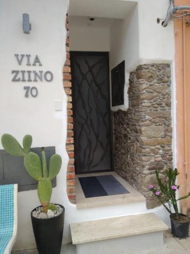 Via Ziino 70 — 4-Star Luxury Hotel in Oliveri, Italy