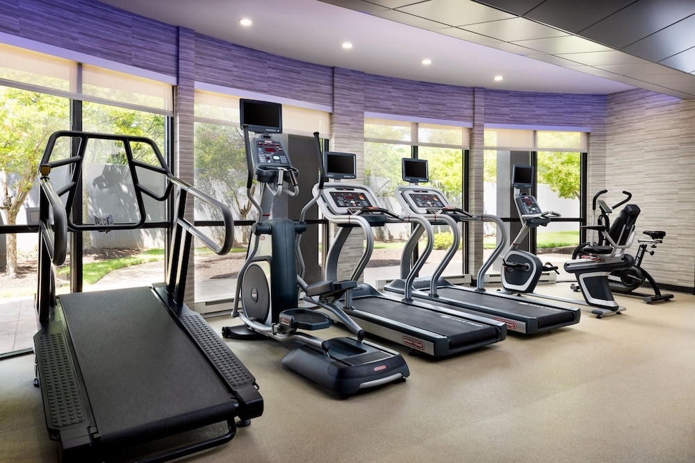 Courtyard by Marriott Potomac Mills Woodbridge — hotel in Woodbridge
