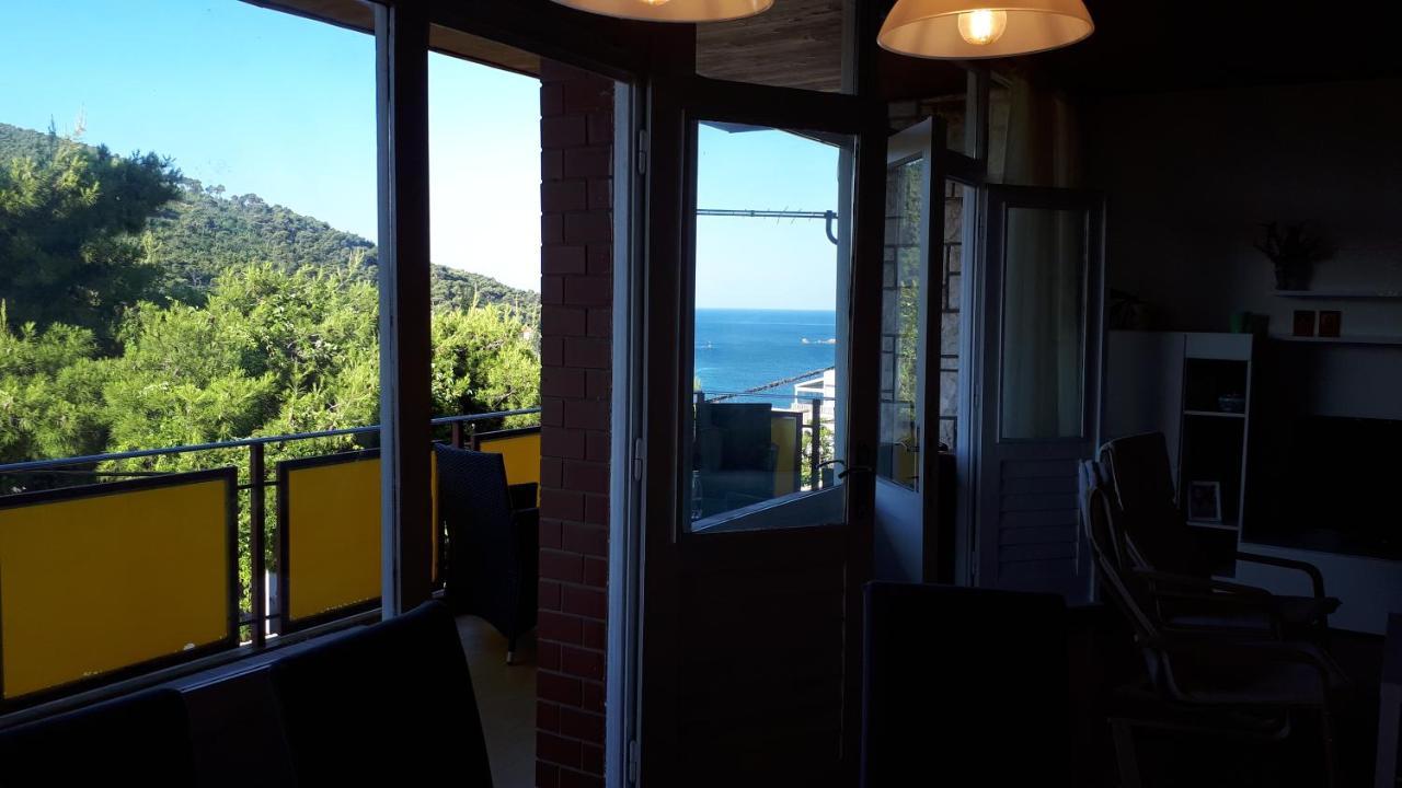 Best4You Apartment sea view 70 m2 2 bedrooms