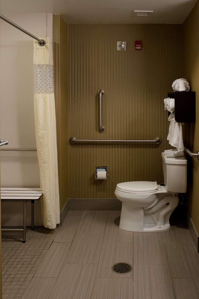 Hampton Inn Oxford West - photo 40