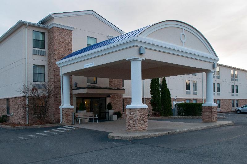 Holiday Inn Express Vernon Manchester by IHG - photo 2