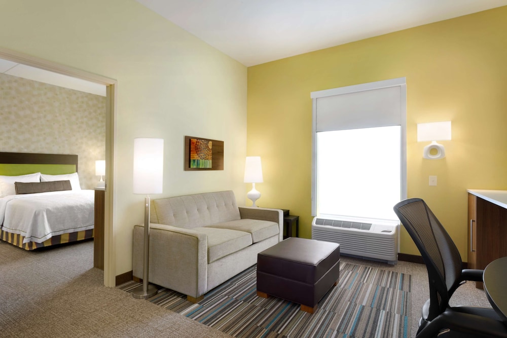 Home2 Suites by Hilton Charlotte Airport - photo 16
