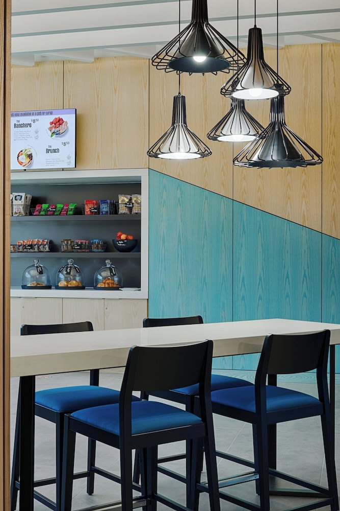 Aloft Columbus University District - photo 27