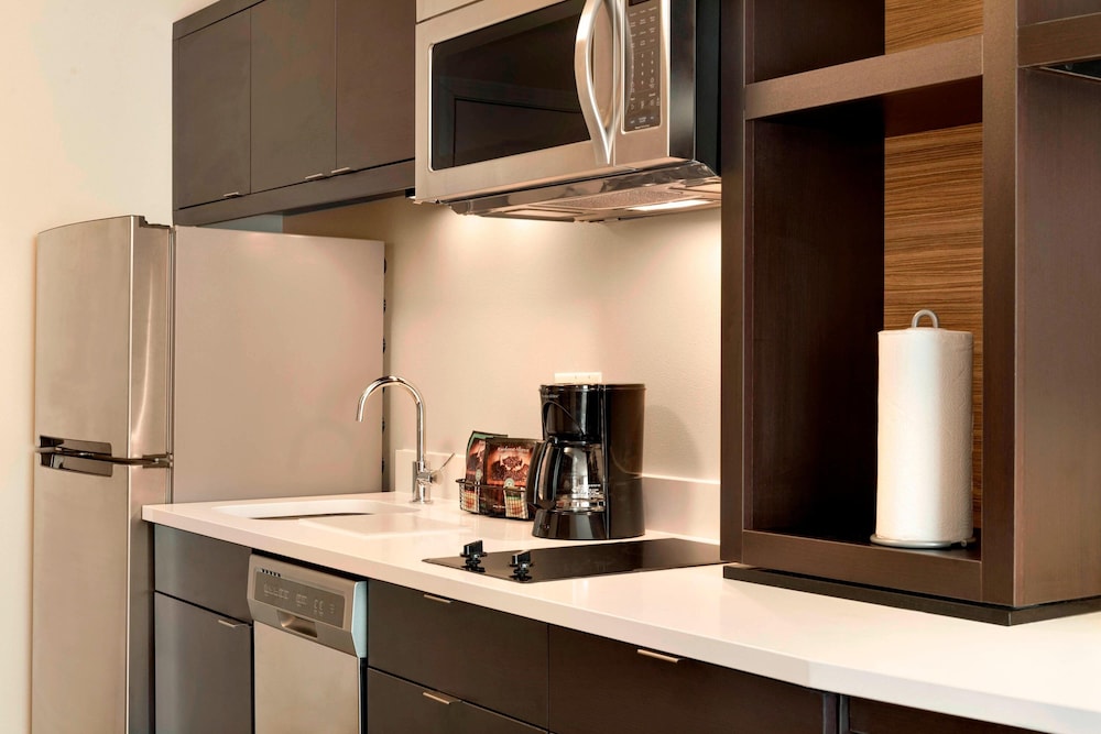 TownePlace Suites Pittsburgh Airport Robinson Township - photo 10