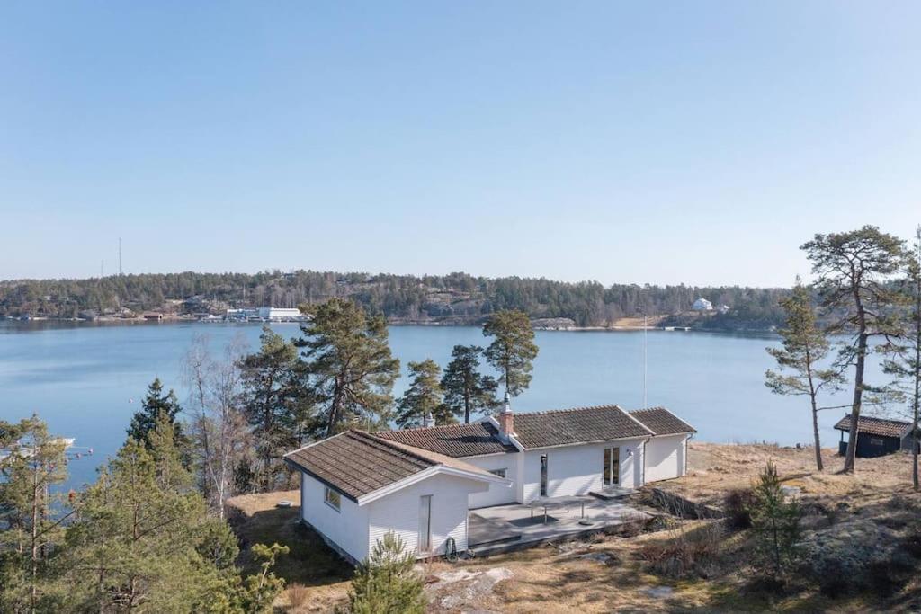 Spectacular Lake Plot Stockholm Archipelago — Dalaroe