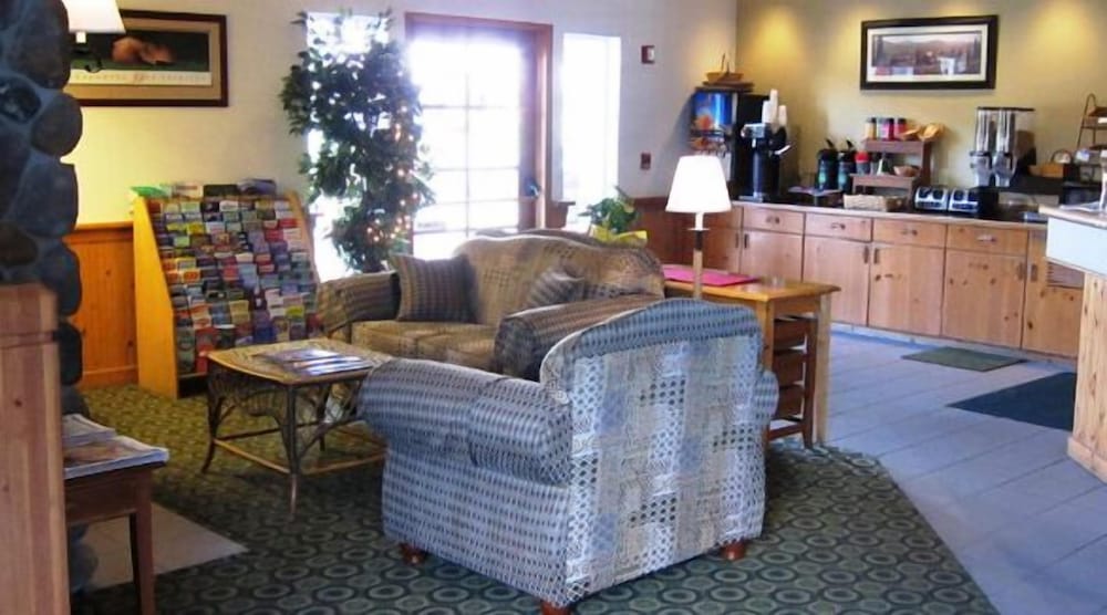 Fidalgo Country Inn - photo 3