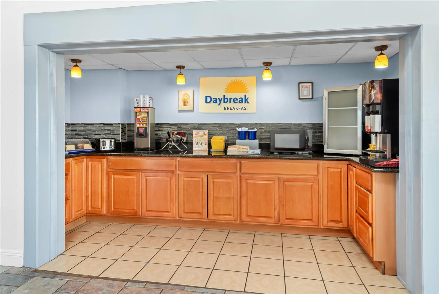 Days Inn by Wyndham Lafayette Near Lafayette Airport - photo 32