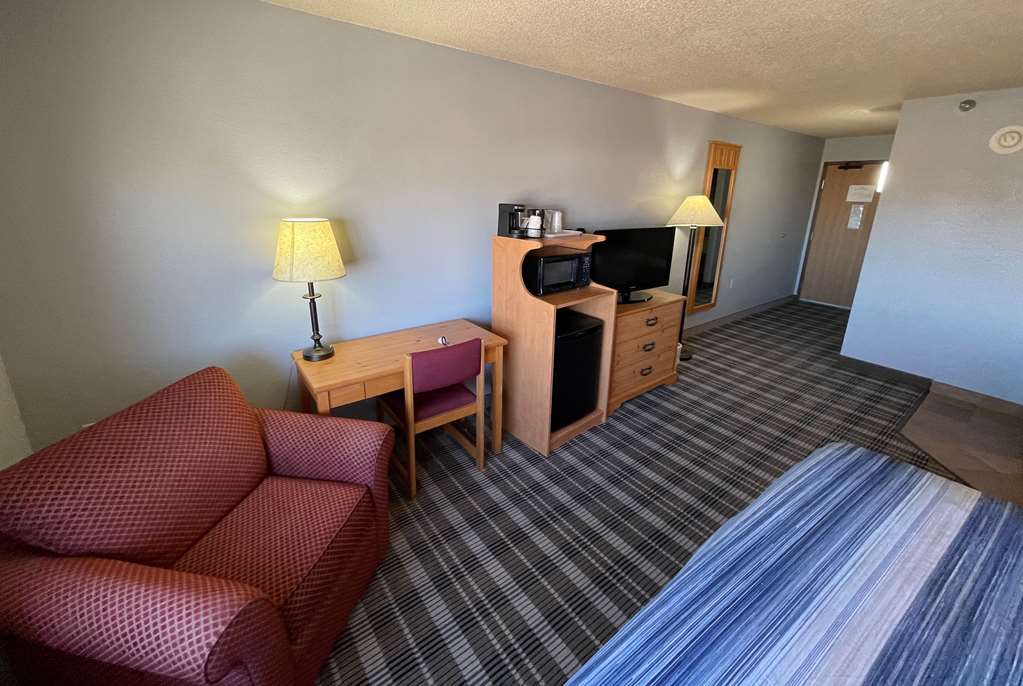 AmericInn by Wyndham Sayre - photo 24