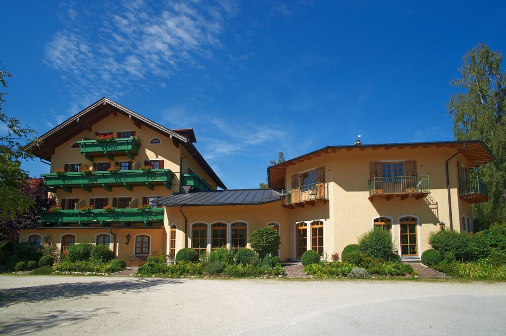 Hotel Gasthof Oberwirt — hotel in Obing
