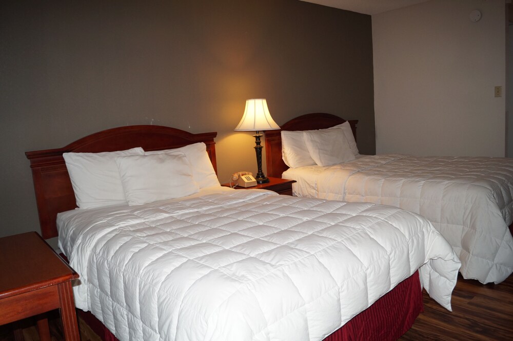 Bear Mount Inn & Suites - photo 47