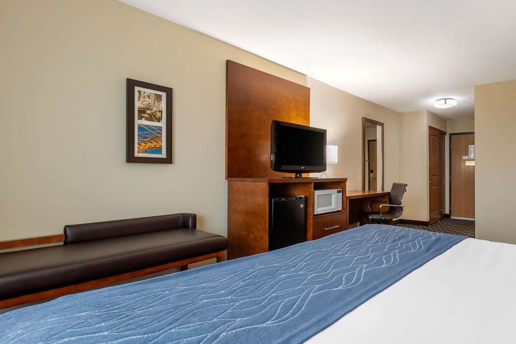 Comfort Inn Story City - photo 8