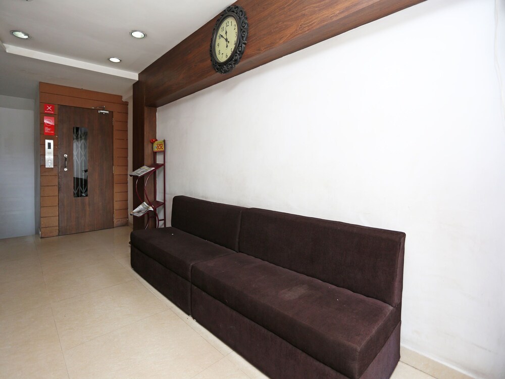 Oyo 11391 Sargam Cineplex — Bhopal — photo 4