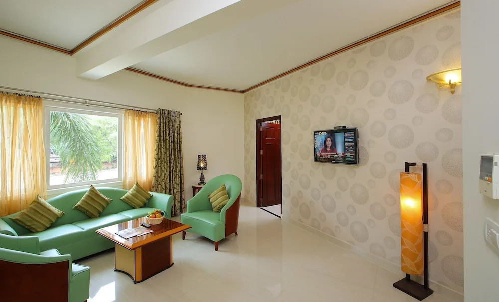 Hotel Port Palace Kovalam in Kovalam, India