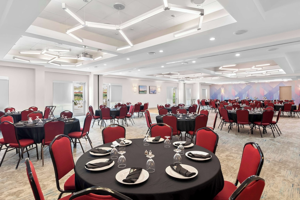 Hilton Garden Inn Lexington Georgetown - photo 45