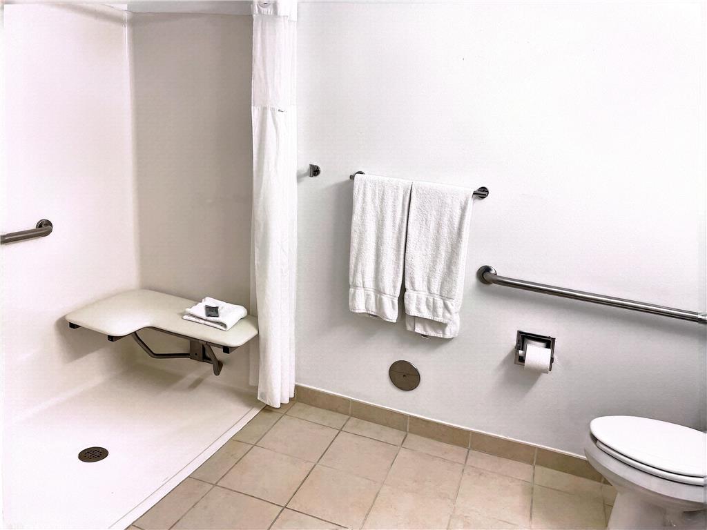 Best Western Harmony Inn Fort Dodge Iowa - photo 26