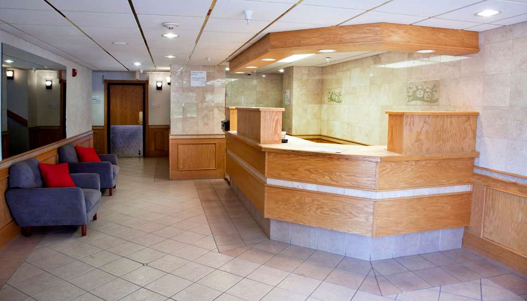 Ramada by Wyndham Keystone Near Mt Rushmore - photo 5