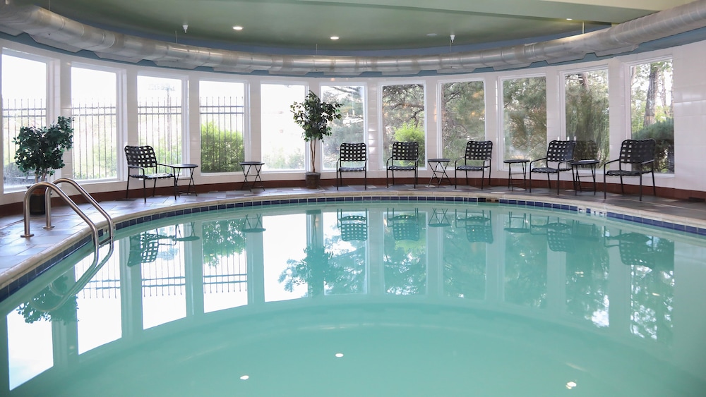Holiday Inn Express & Suites Colorado Springs North by IHG - photo 48