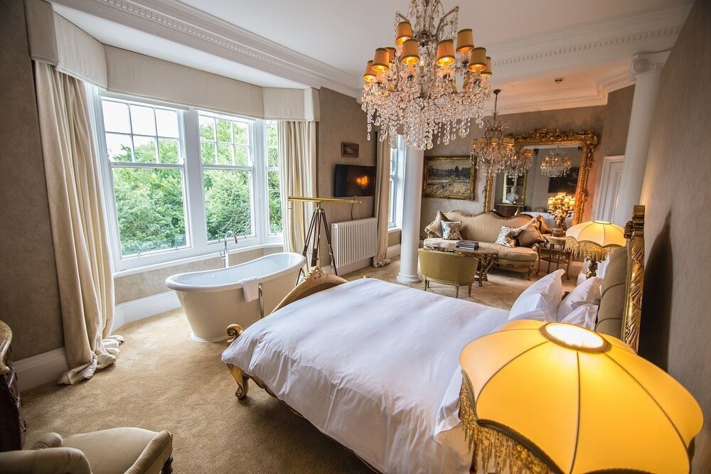 Forty Winks Guest House & Residence — 4-Star Luxury Hotel in Durham, United Kingdom