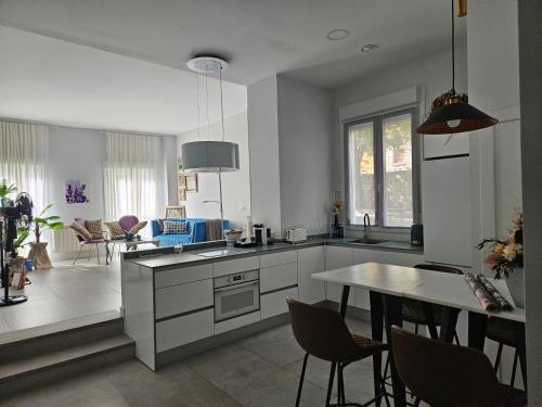 Loft17 - carbon neutral hotel in Burgos