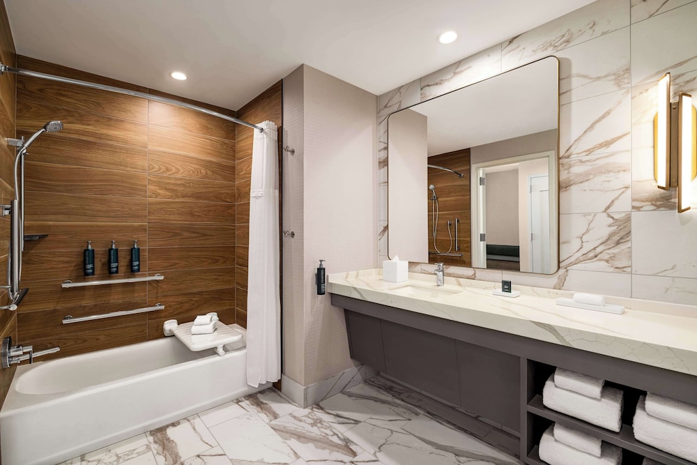 Hilton Bna Nashville Airport Terminal - photo 24