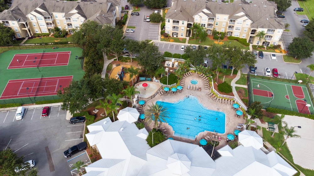 Amazing Resort 2 bed Condo Close to Disney - photo 12