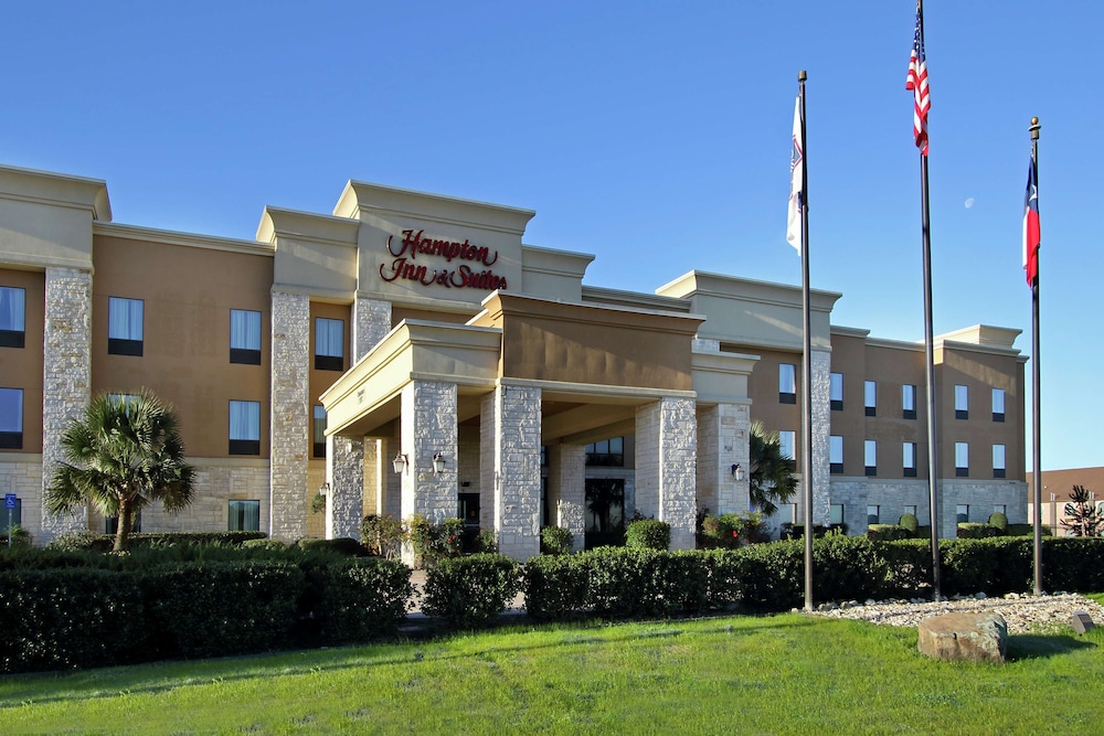 Hampton Inn & Suites Buffalo - photo 65